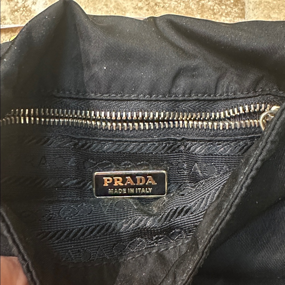 Prada Black Nylon Bag. Made in Italy - Picture 10 of 15